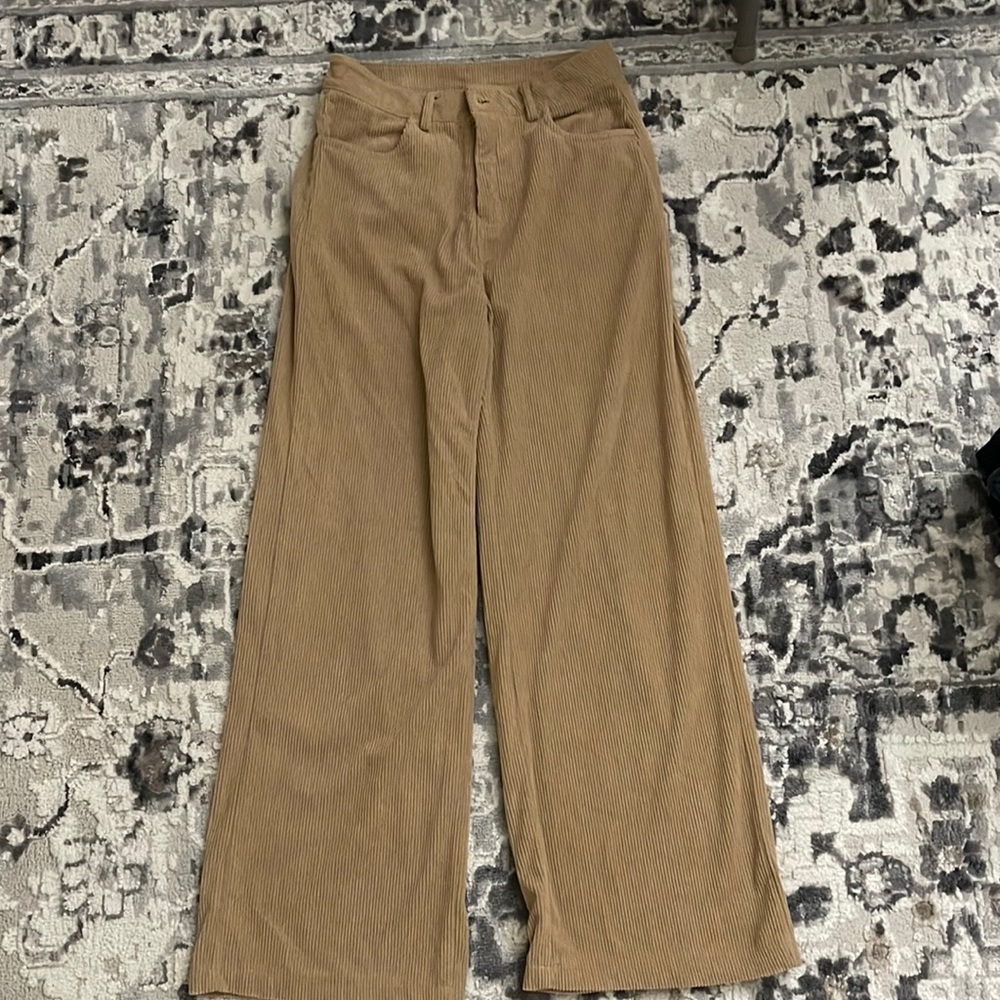 🎯Brown pants